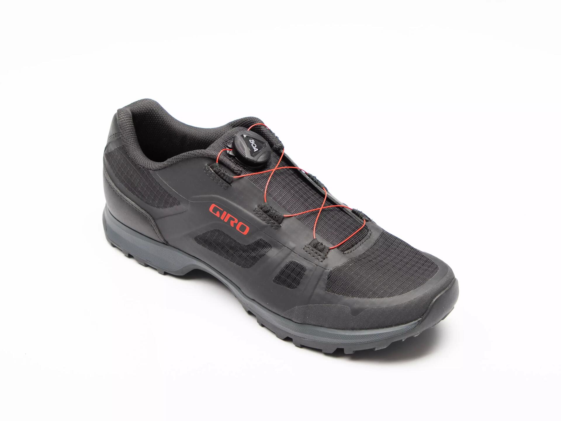Giro Troop Boa Negro