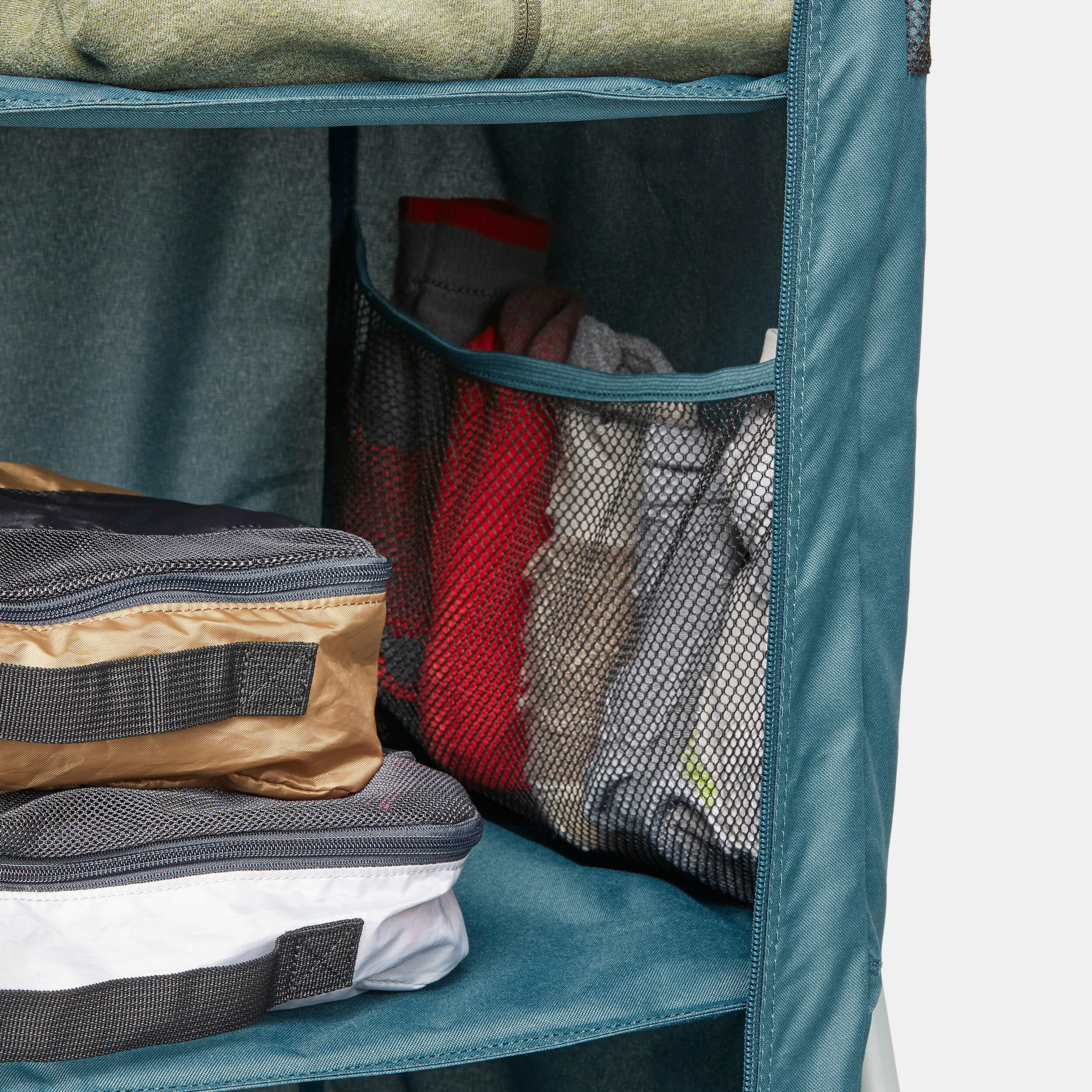 Folding and compact camping wardrobe - Basic 4/6