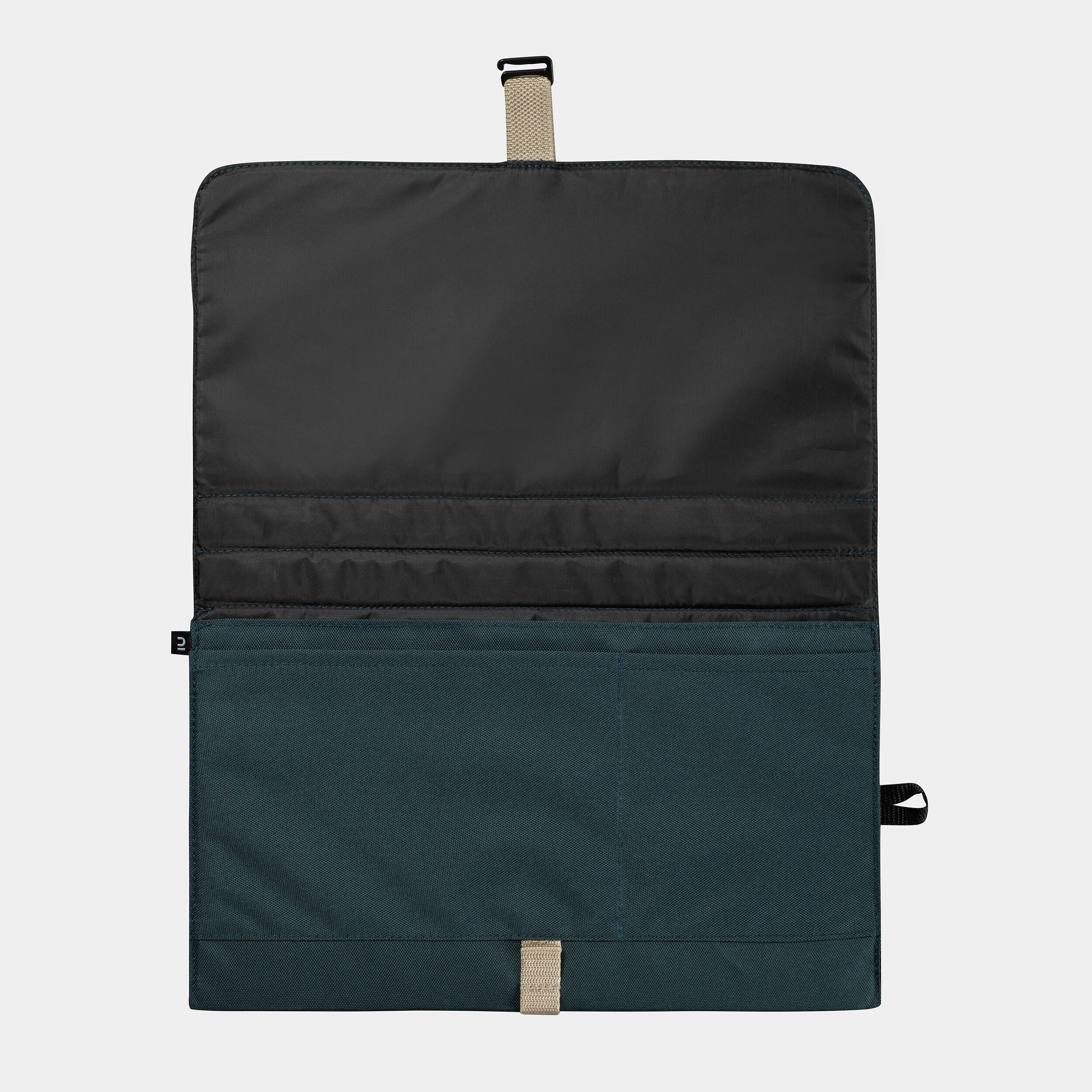 Camping Organiser - 3 Pockets 2/6