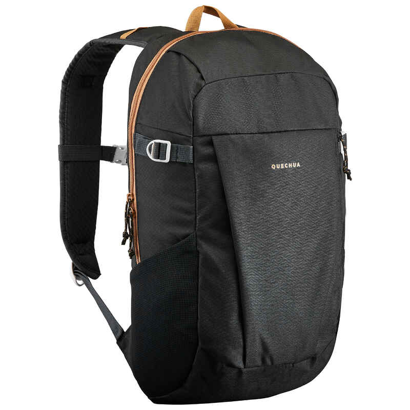 decathlon hiking bag 20l