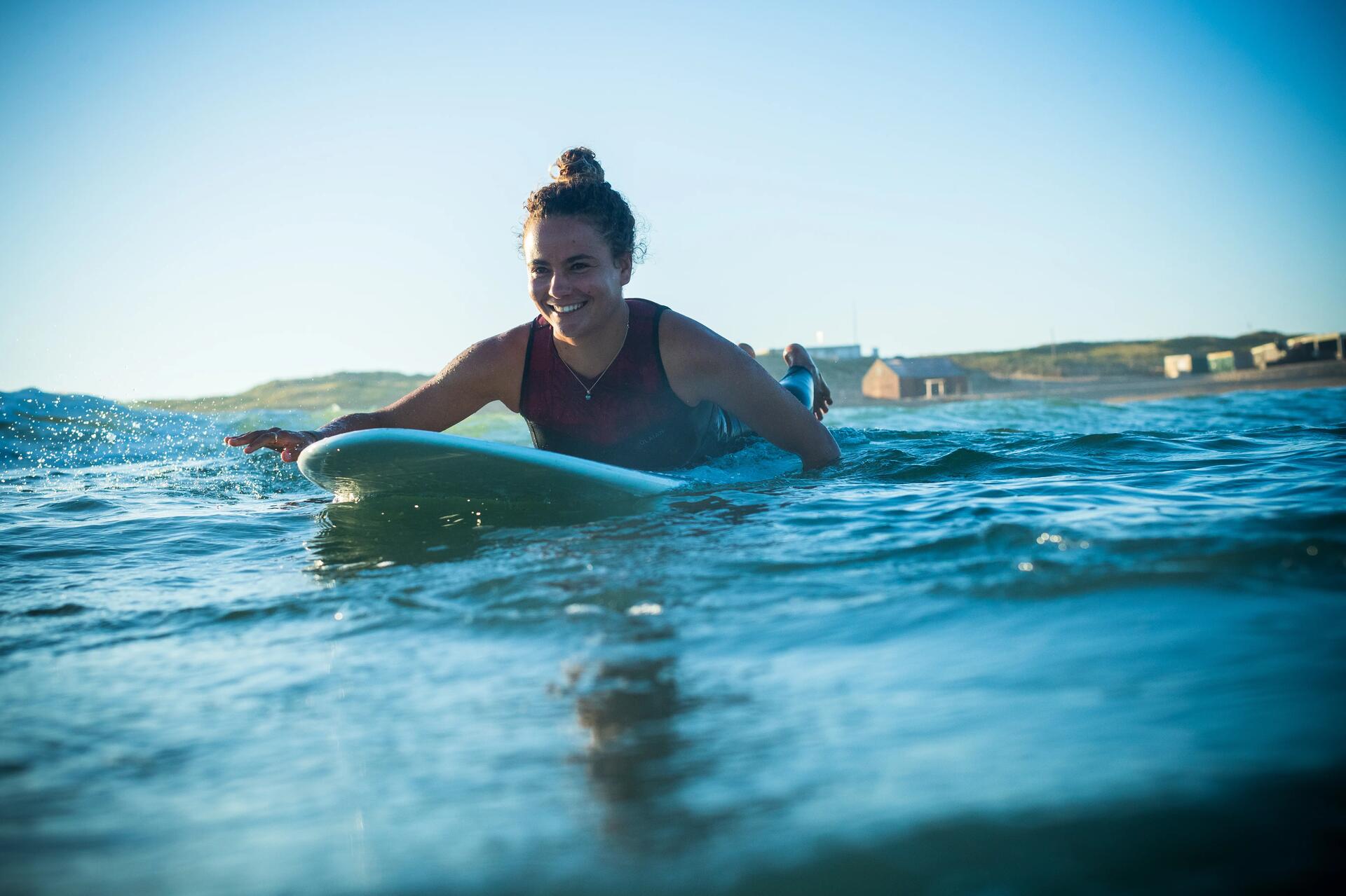Come imparare ad andare in surf quando si è alle prime armi | DECATHLON
