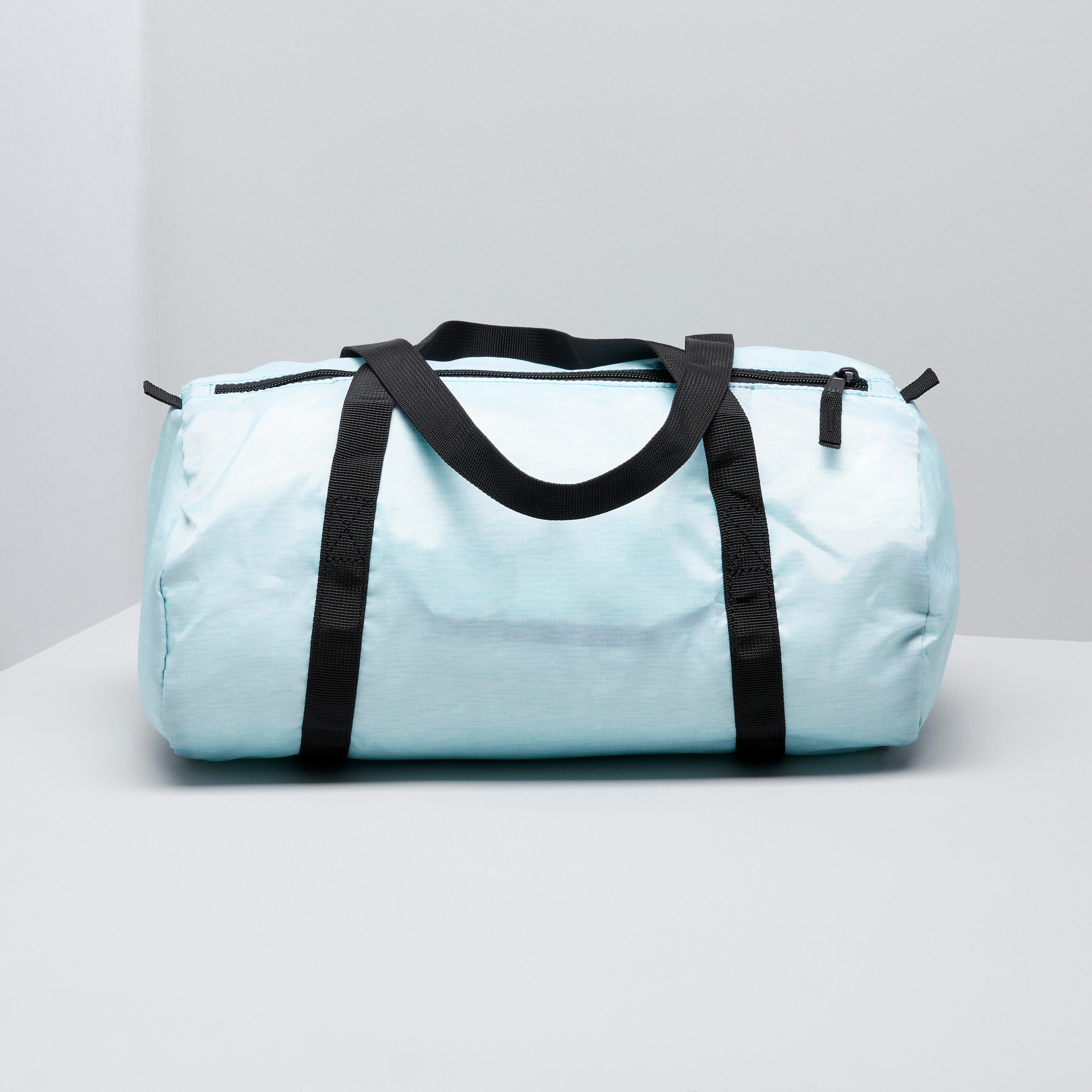 Сумка спортивная для фитнеса складная 15 литров голубая DOMYOS