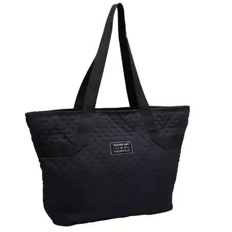 The sport tote: a must-have for your fitness kit. For the gym... or anywhere!