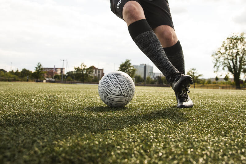 Hoe maak je en bedenk je een voetbaltraining? - Decathlon.nl