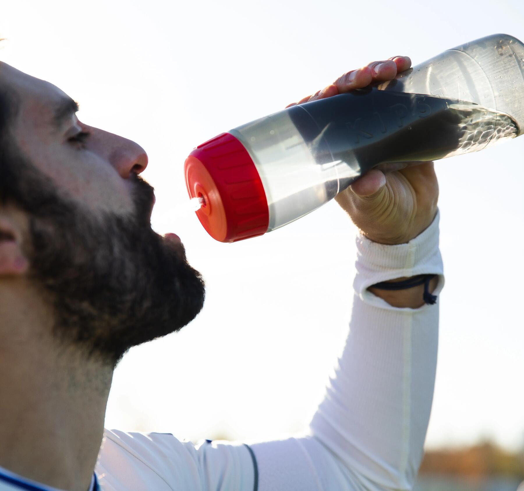 sports water bottle