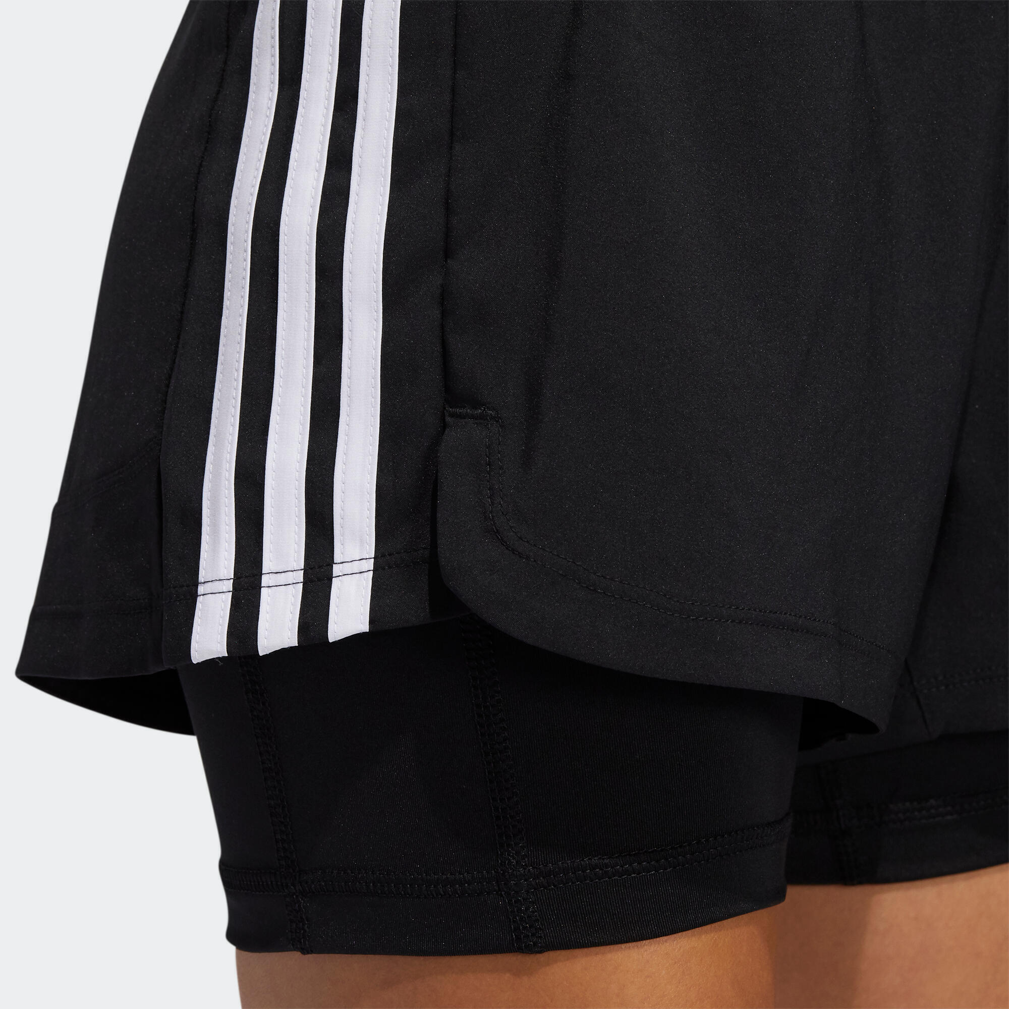 Pantaloncini 2 in 1 donna fitness Adidas traspiranti neri ADIDAS | DECATHLON