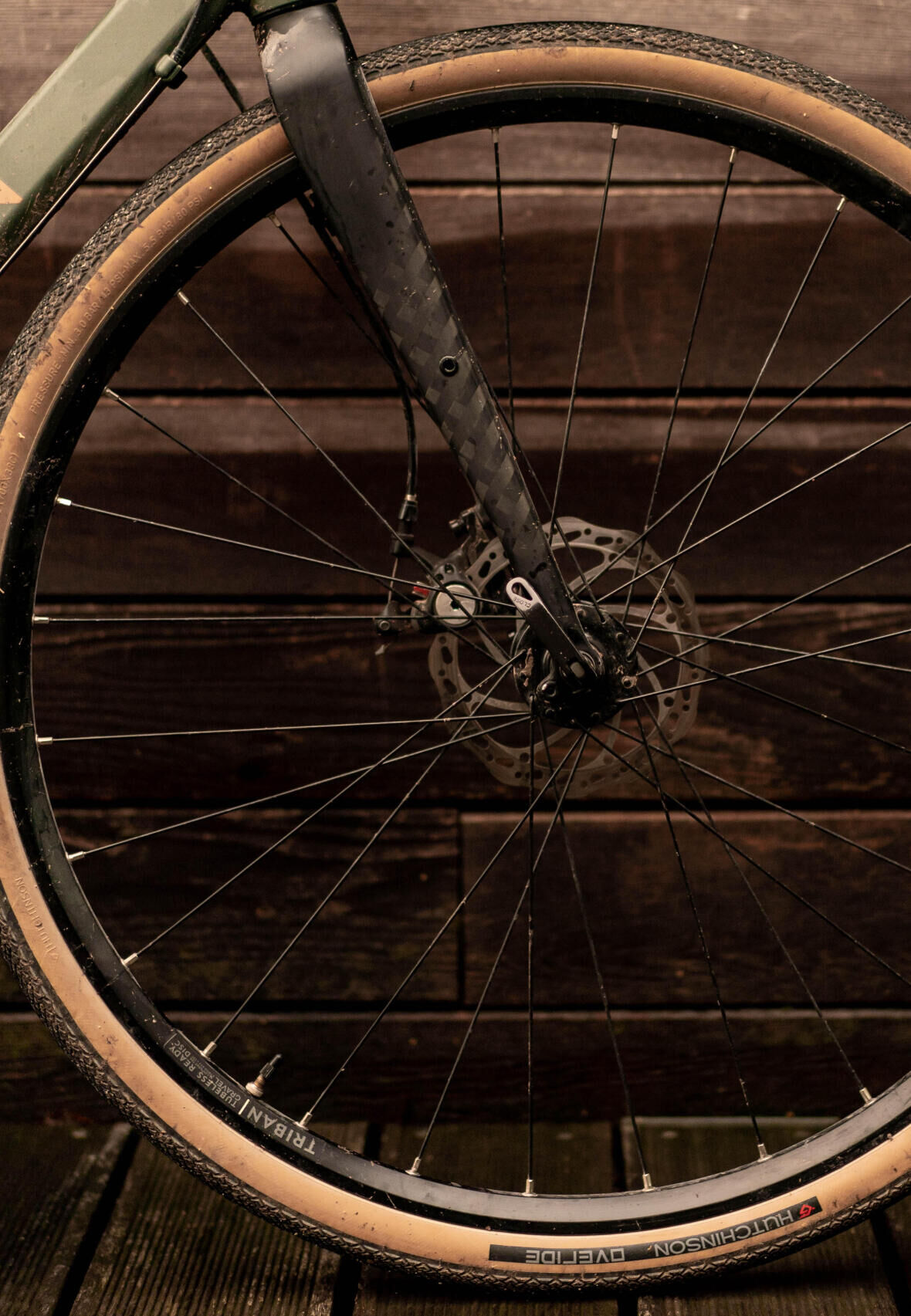 Comment transformer un vélo route en vélo gravel ?