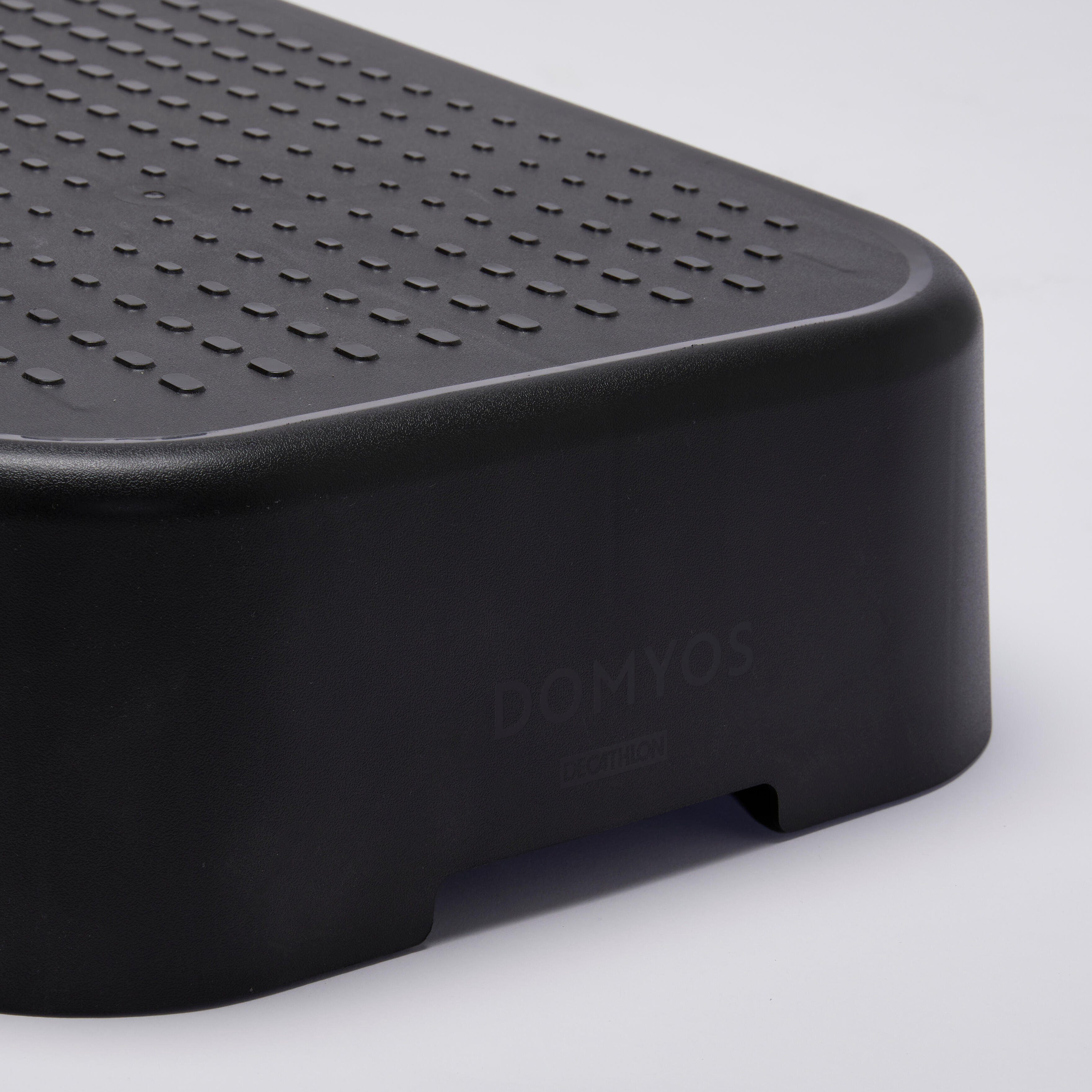 Step 100 Gym Step Platform - DOMYOS