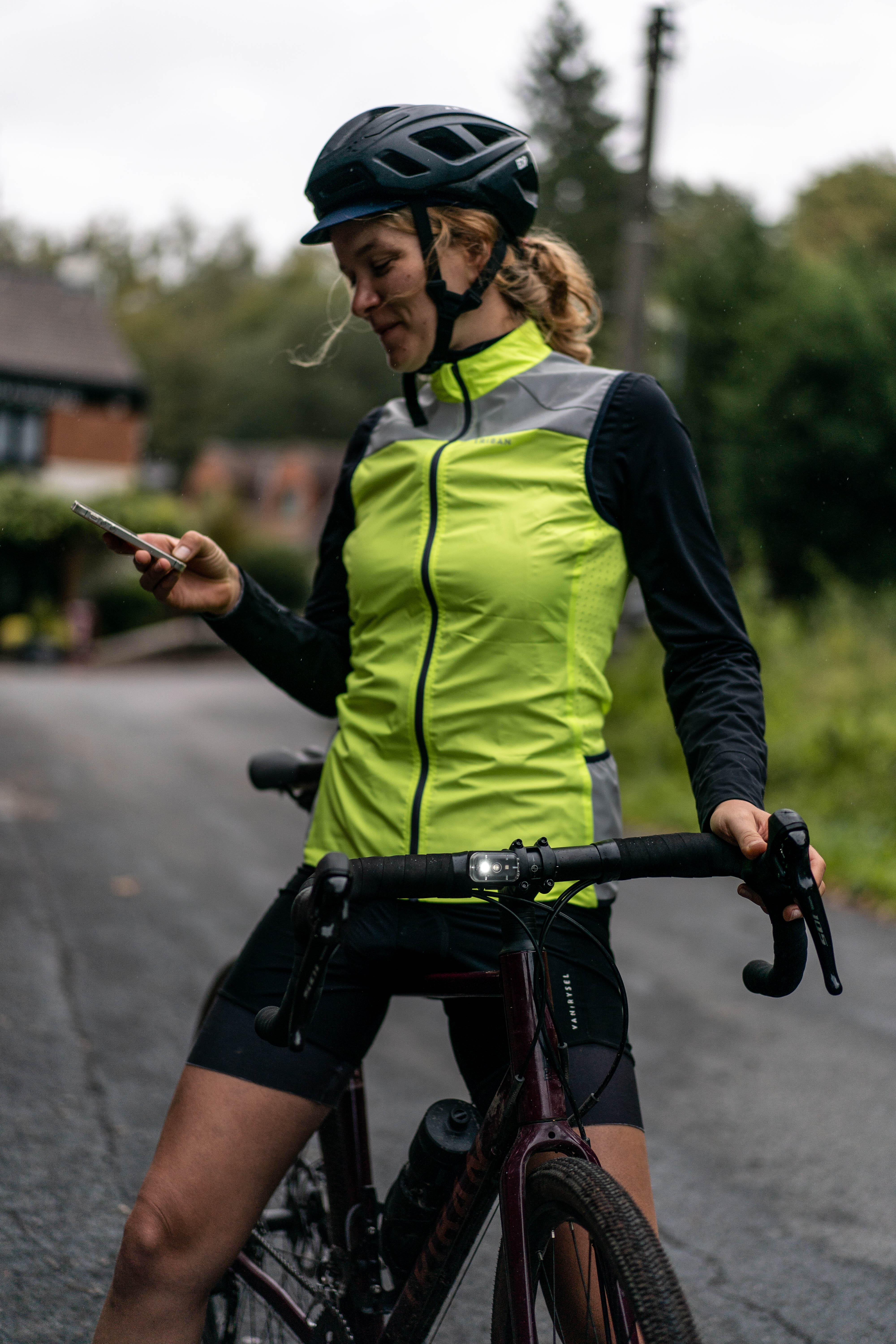 Women's Cycling Windbreaker Vest - PPE Fluo Yellow - VAN RYSEL