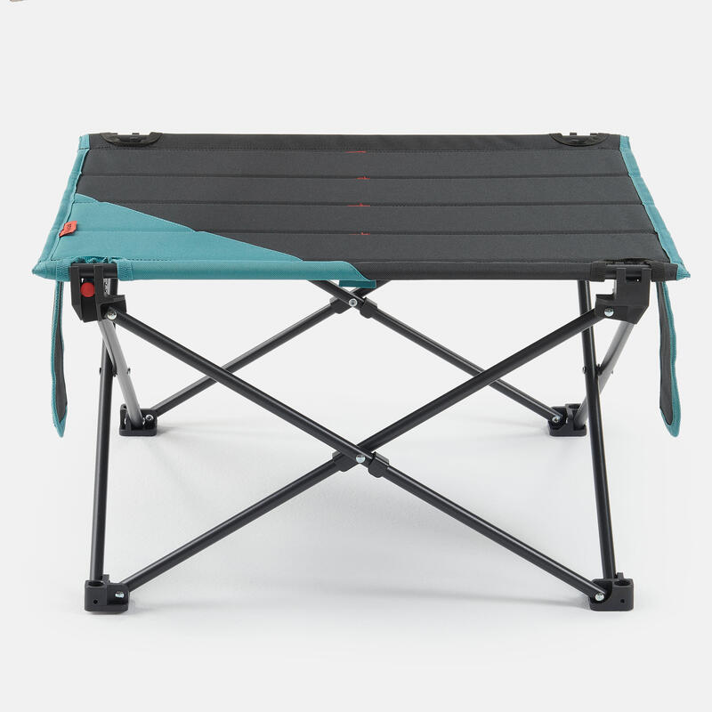 Mesa pequeña plegable baja de camping 2 personas MH100 azul