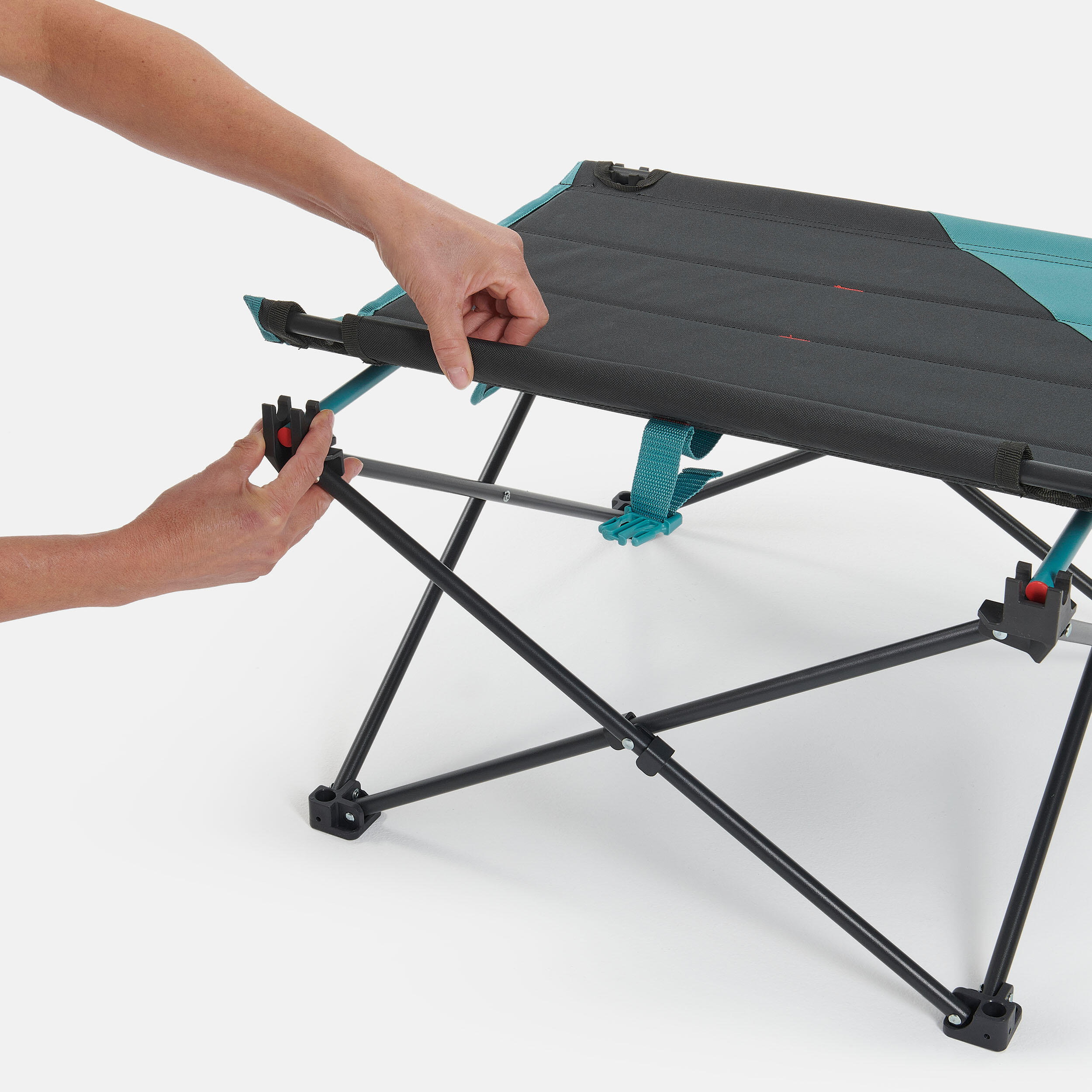 LOW FOLDING CAMPING TABLE MH100 Grey 14/15