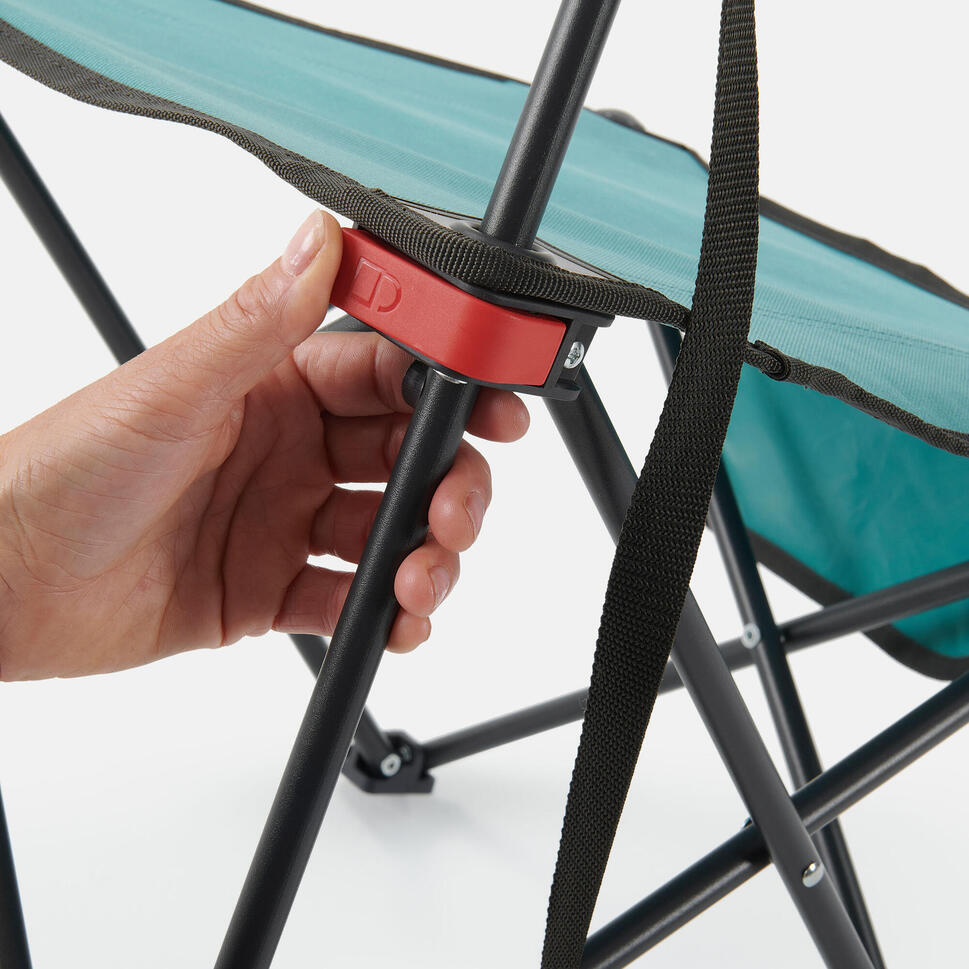 CHAISE BASSE PLIANTE DE CAMPING MH100 Bleue QUECHUA Decathlon