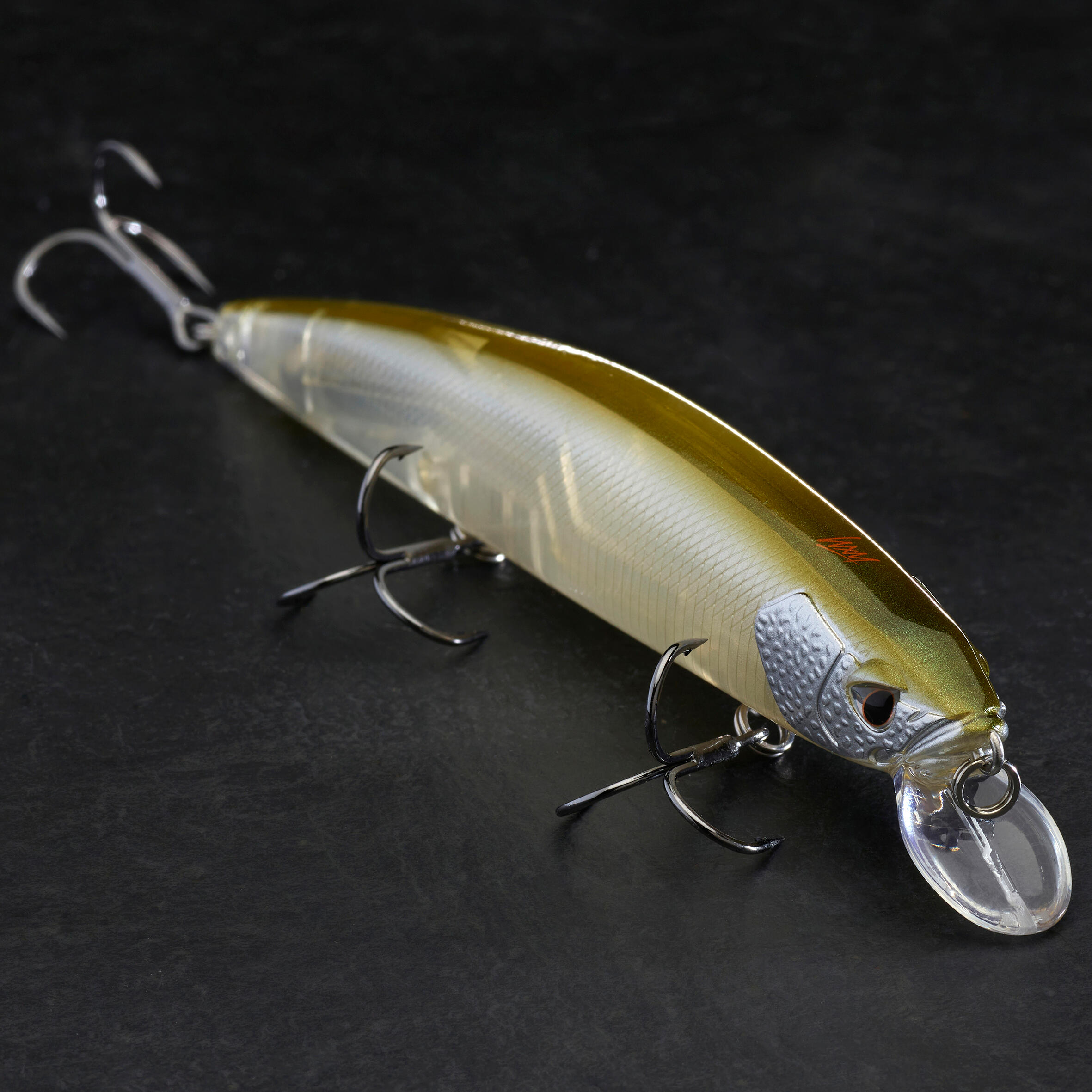 CAPERLAN Wobler Jerkbait Minnow WXM JKMNW 130 SP hnedý chrbát bez · záber 3