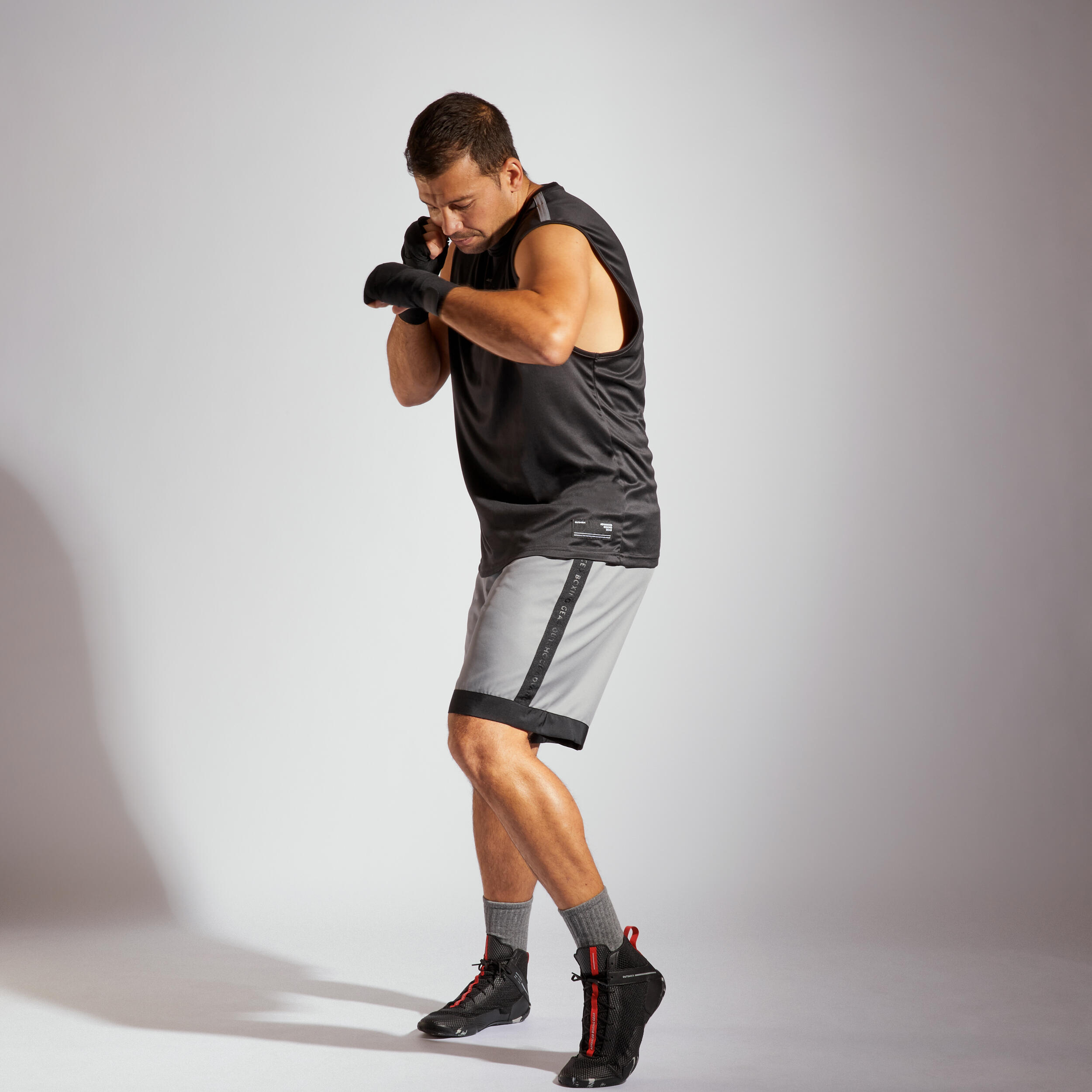 SHORT DE BOXE ANGLAISE 500 HOMME GRIS LEGER ET RESPIRANT Decathlon