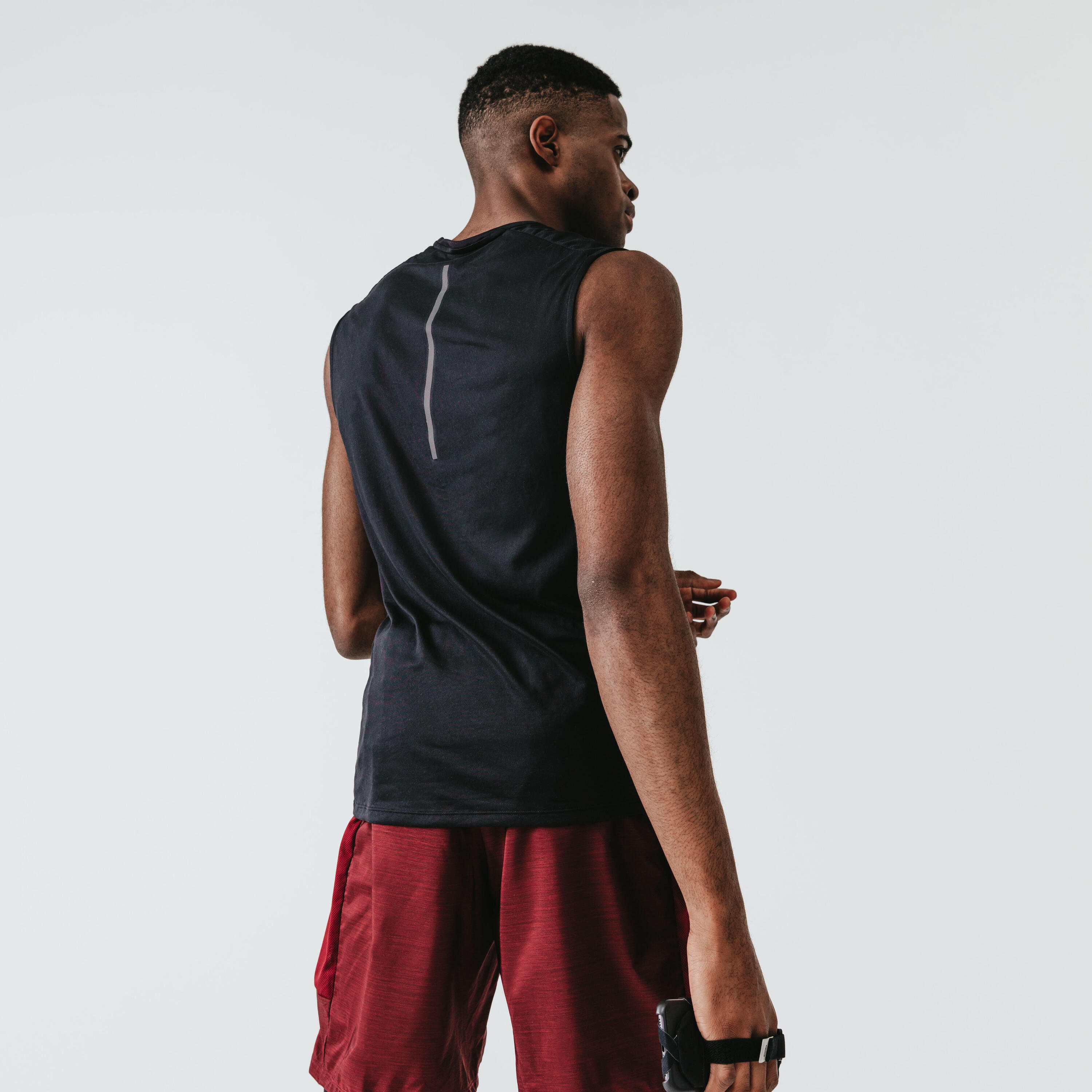KALENJI DRY+ MEN'S BREATHABLE RUNNING SHORTS - MOTTLED BURGUNDY 7/8