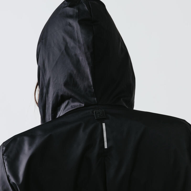 Chaqueta cortaviento running Mujer negro