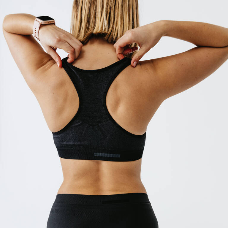 CLASSIC PADDED RUNNING CROP TOP - BLACK