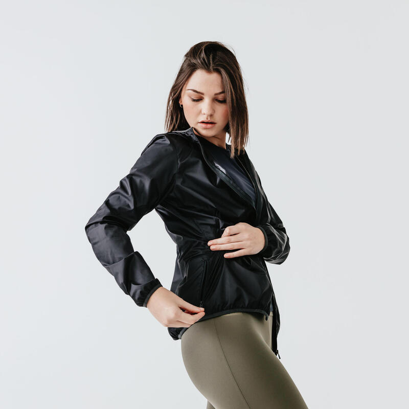 Chaqueta cortaviento running Mujer negro