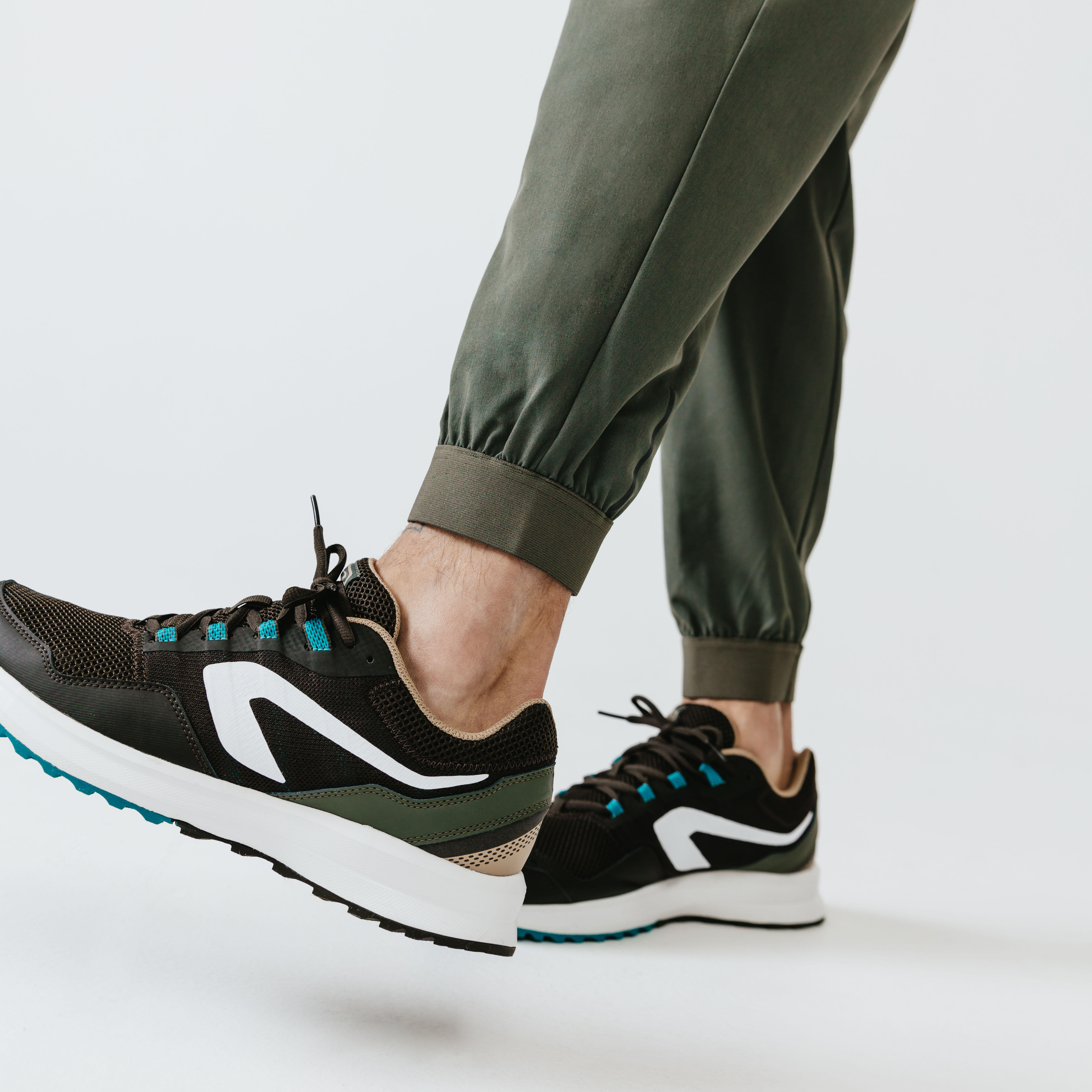 Men's Grip Running Shoes - Run Active Brown