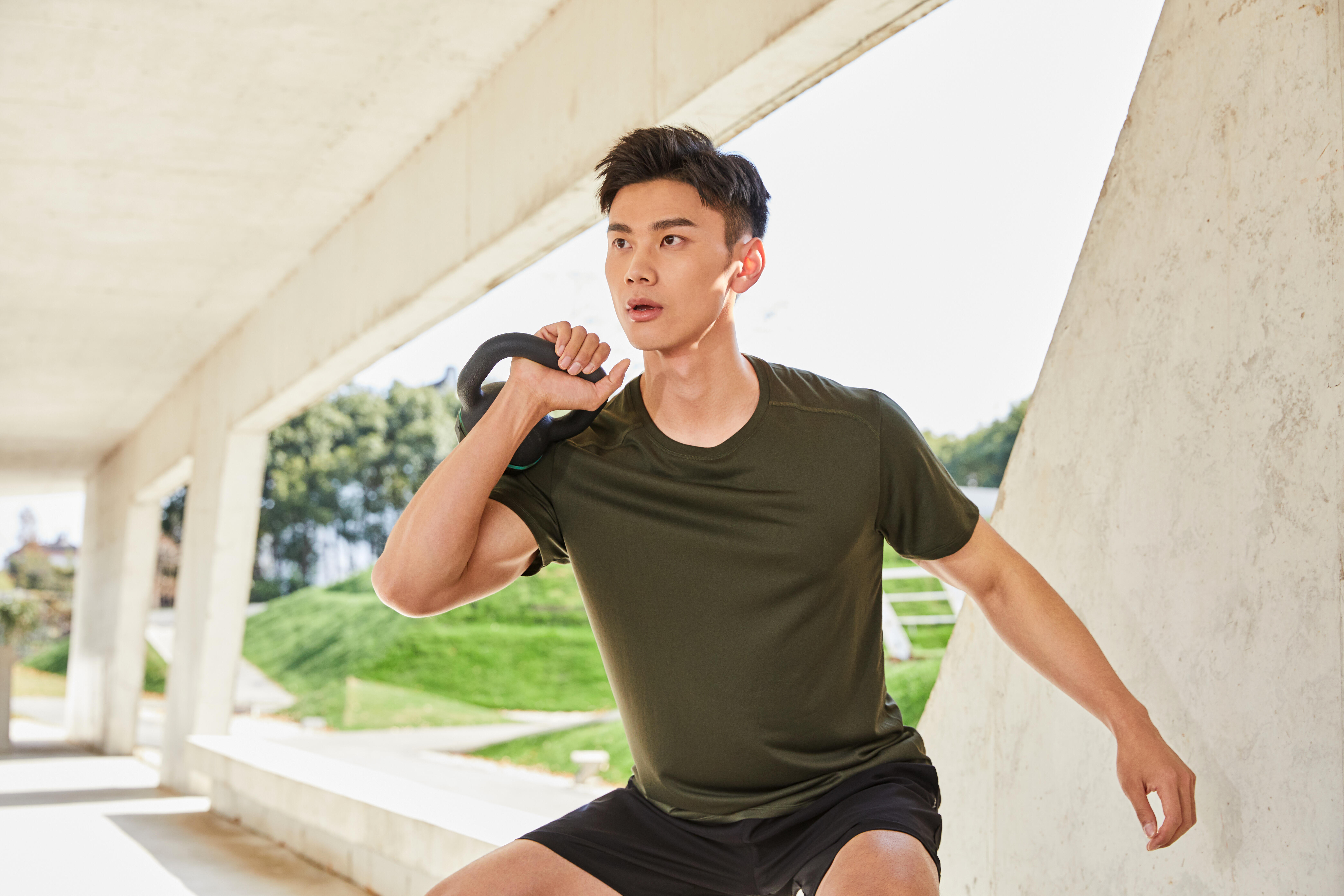 オリジナル Men's ardio Training Fitness T-Shirt 100 Clothing