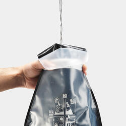 DOUCHE SOLAIRE POUR LE CAMPING - 10 LITRES