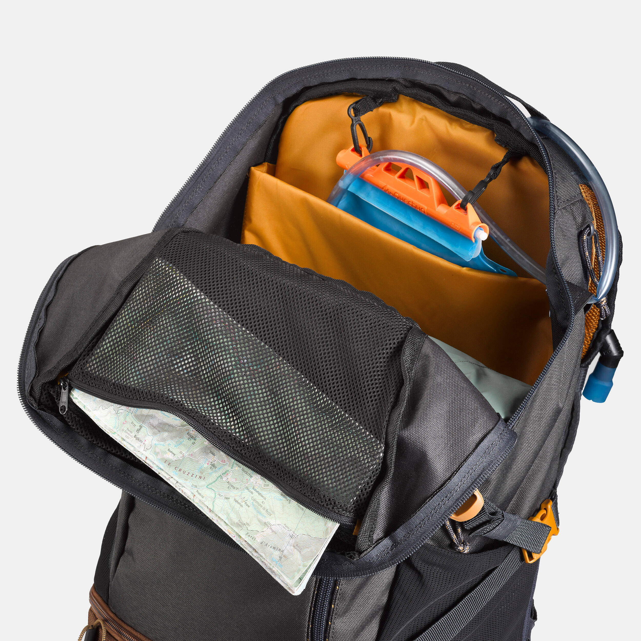 Maleta de montaña y trekking, Quechua NH500 30L Gris oscuro - Decathlon
