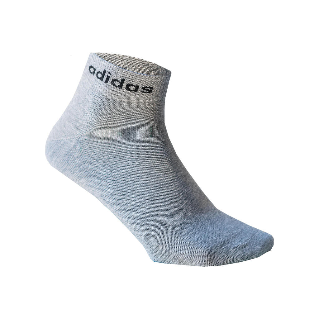 Vidutinio ilgio sportinės kojinės, pakuotėje 3 vienetai, juoda / balta / pilka