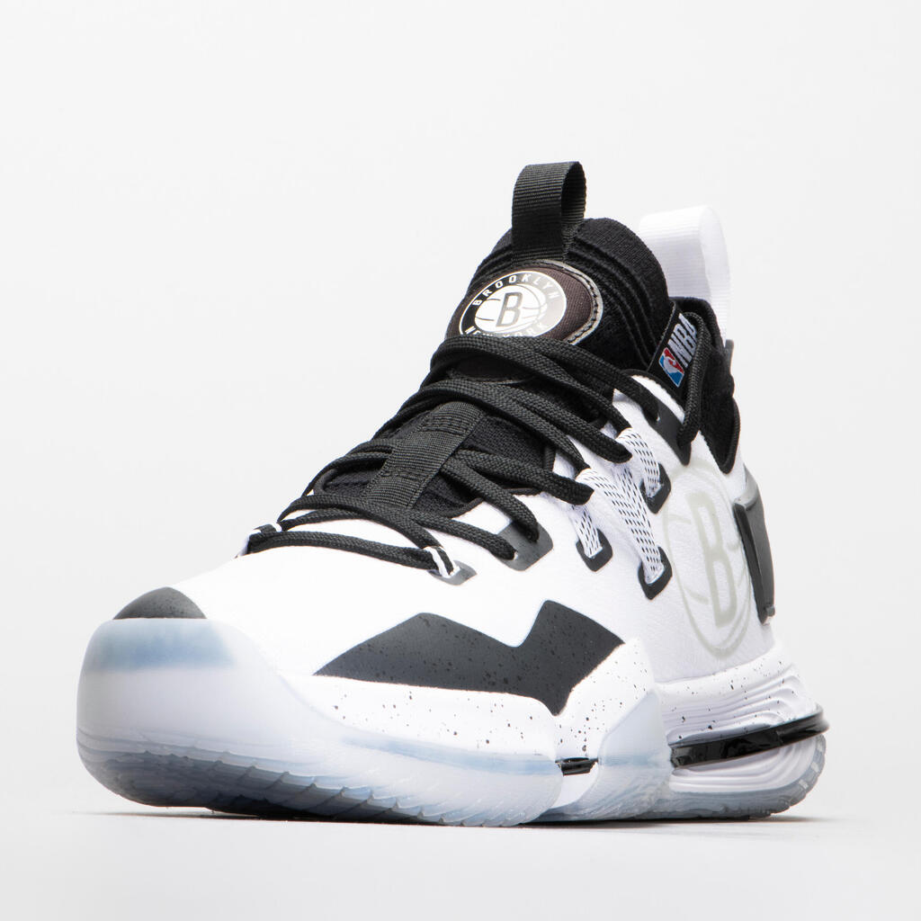 Mid-Rise Basketball Shoes SE900 - White/NBA Brooklyn Nets