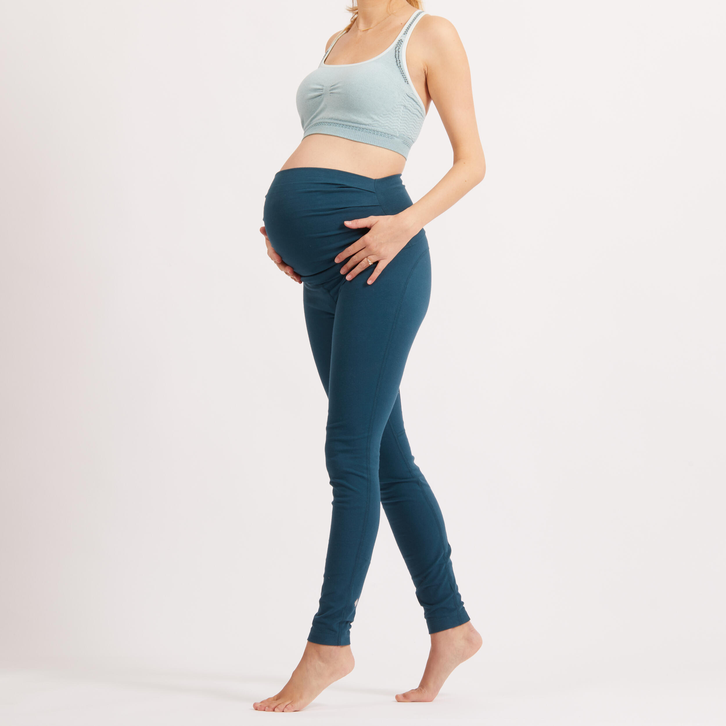 Yoga pr natal Yoga femme enceinte DECATHLON