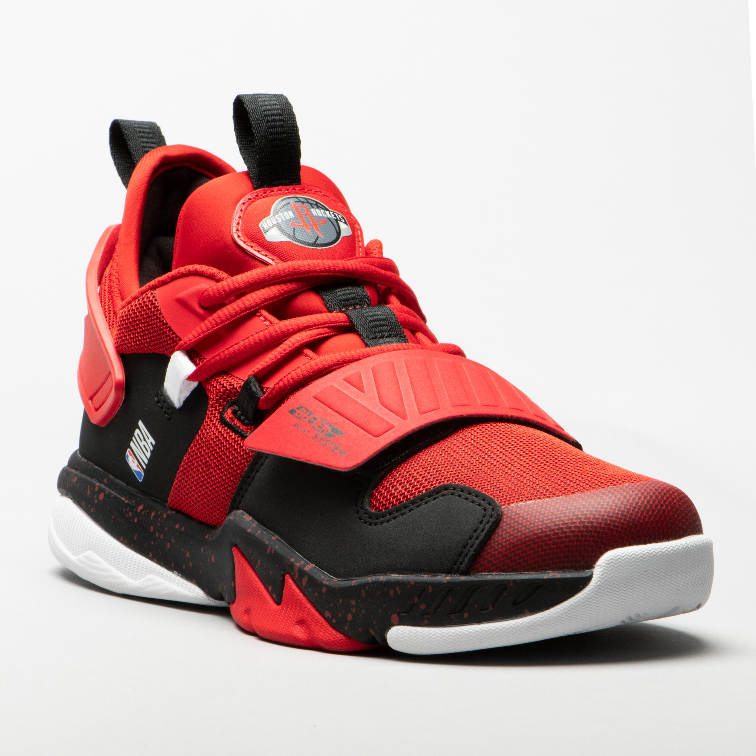 champion basketball shoes mens red