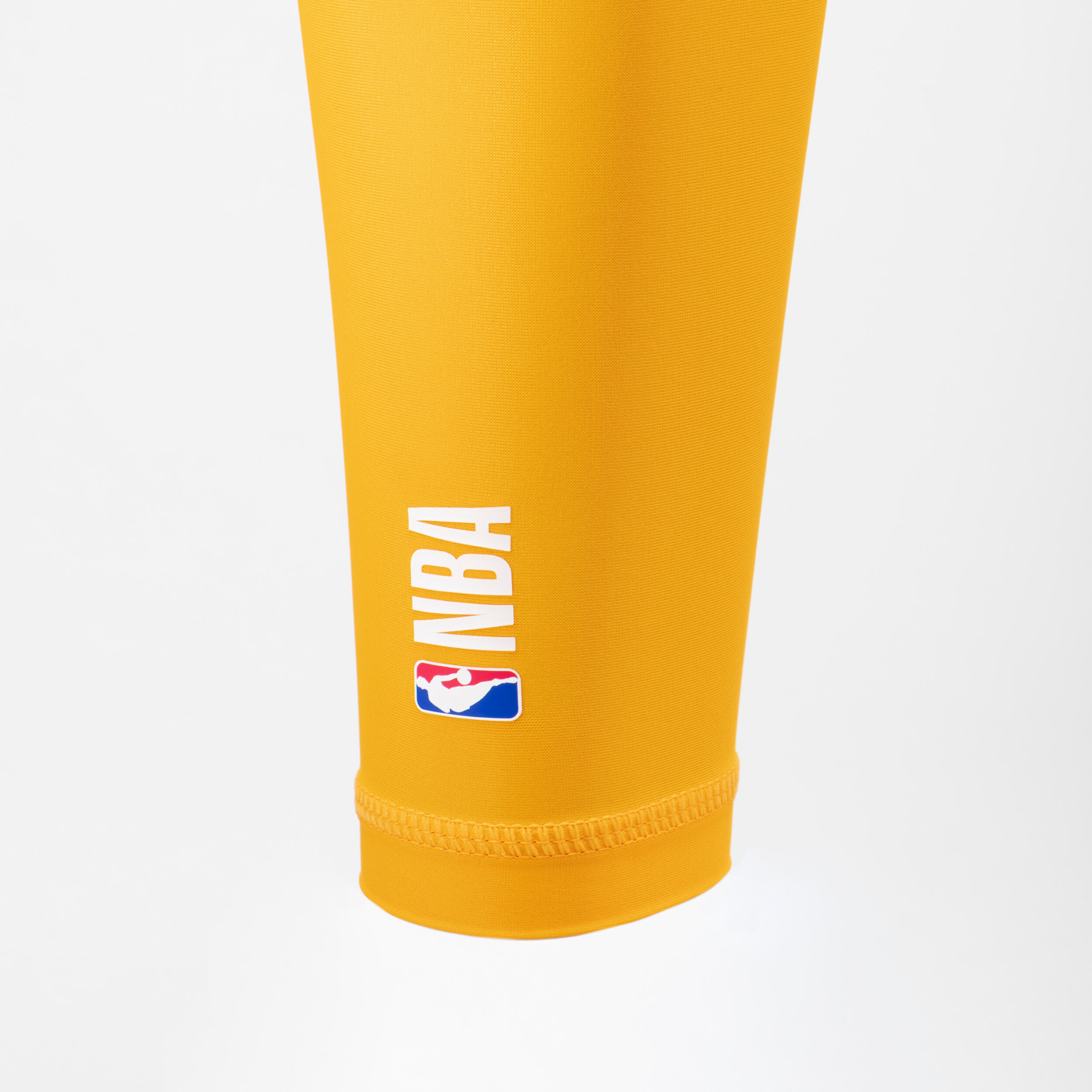 TARMAK Chránič lakťa na basketbal E500 NBA GOLDEN STATES WARRIORS žltý 5 · záber 5