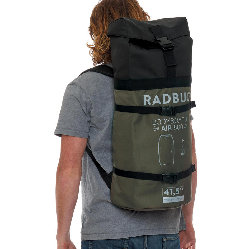 Bodyboard gonflable AIR 500 kaki avec sac à dos. Pompe non incluse.