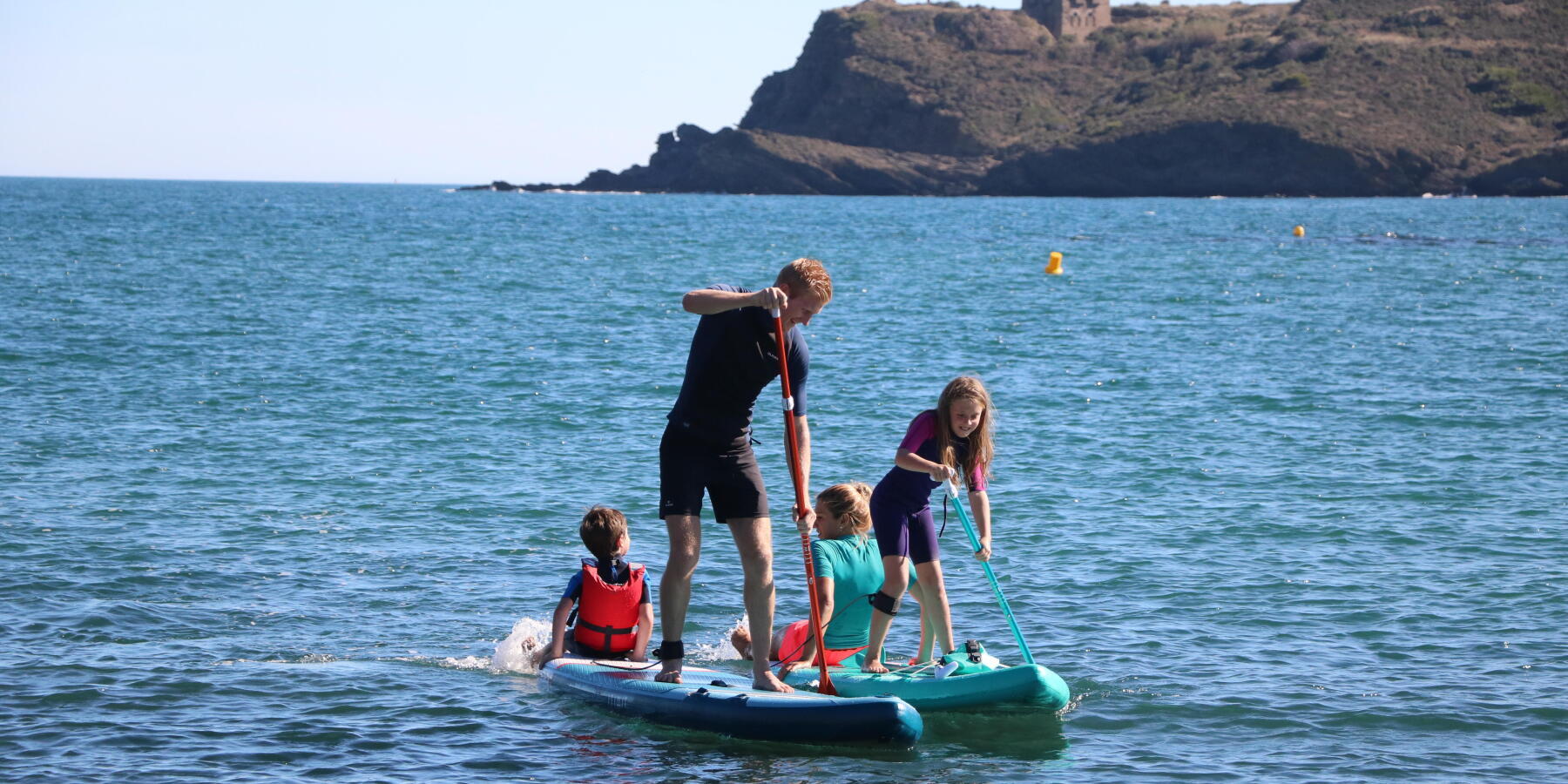 CUM SĂ ALEGI PAGAIA PENTRU STAND UP PADDLE