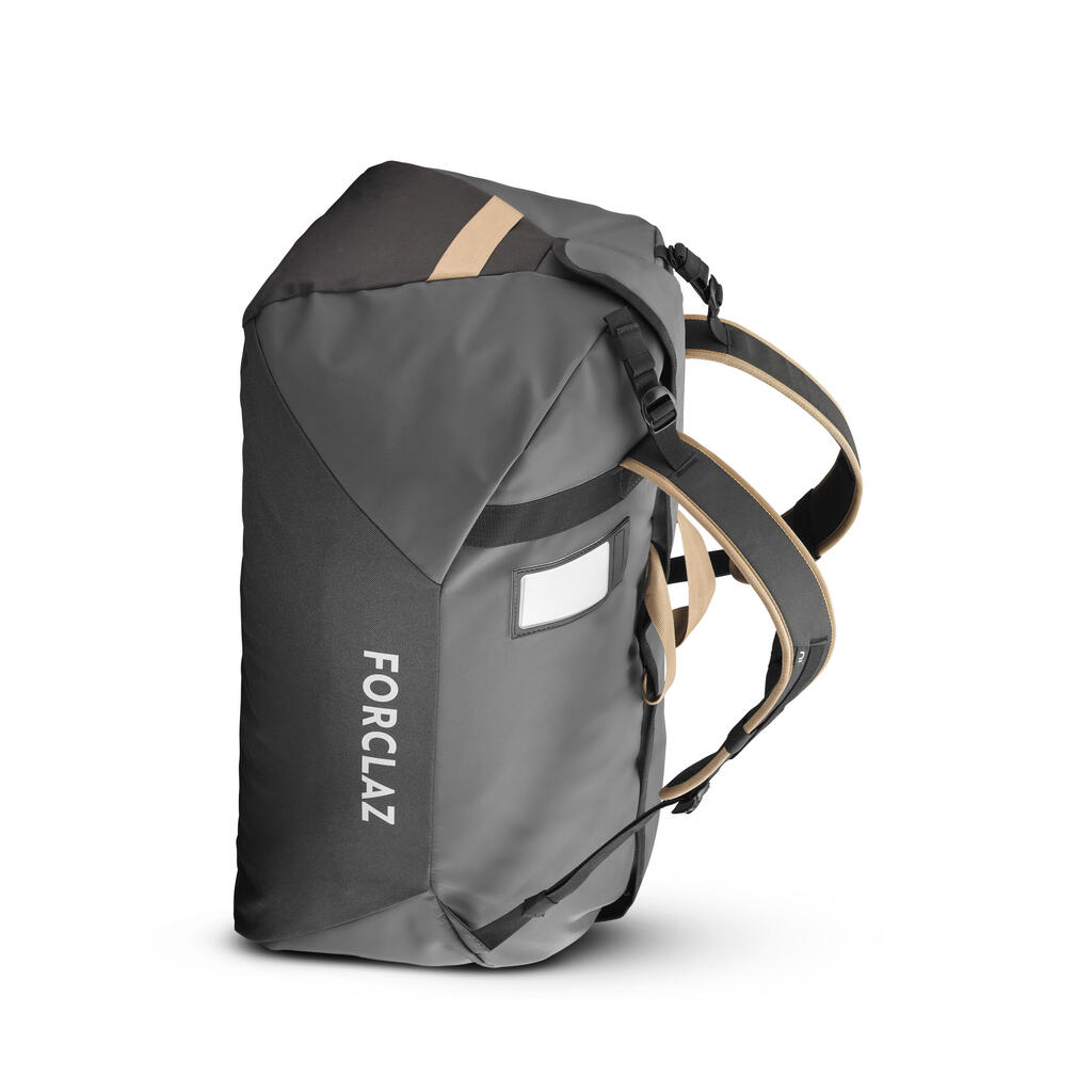 Kalnu pārgājienu sporta soma transportēšanai “Duffel 100 Basic”, 100 l, melna