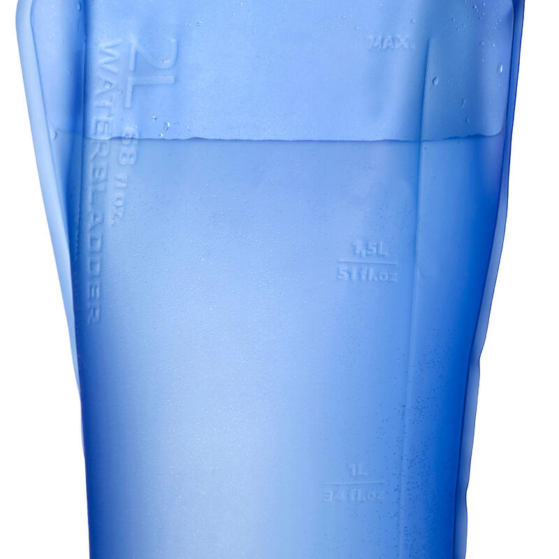 Bolsa de agua tubo isotérmico 2 litros Forclaz MT500