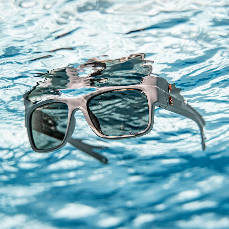 Sonnenbrille Segeln polarisierend schwimmfähig 100 Gr. S dunkelgrau