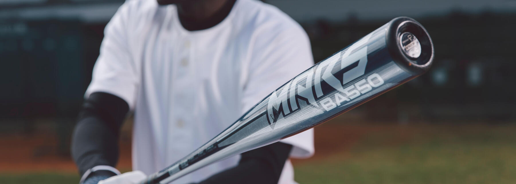 Baseball｜Wood Bats vs. Aluminum Bats: What Are the Differences?