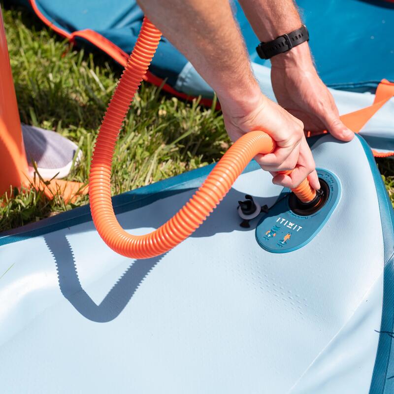 Stand-up-Paddle aufblasen
