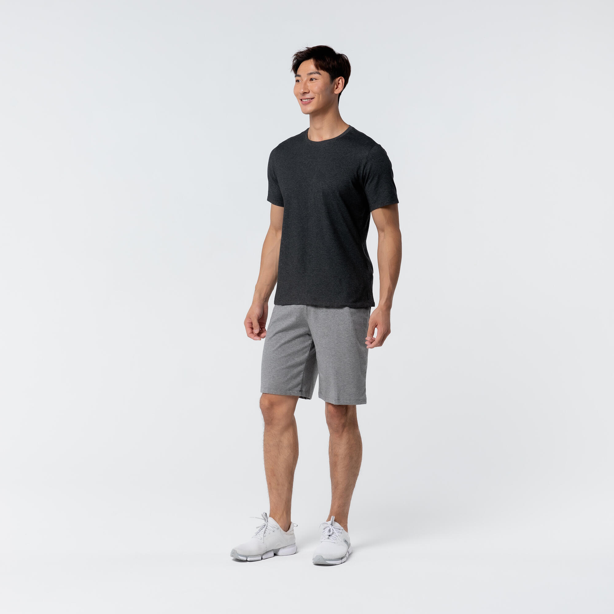 T-shirt fitness manches courtes coton extensible col rond homme gris foncé 10/21