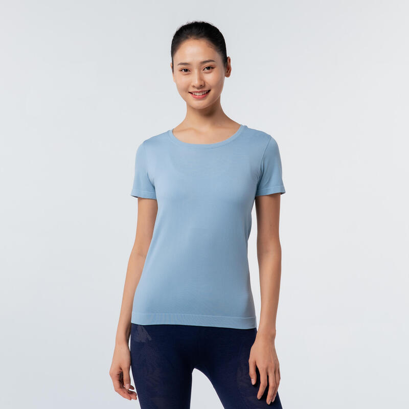 Women's Short-Sleeved Seamless Yoga T-Shirt