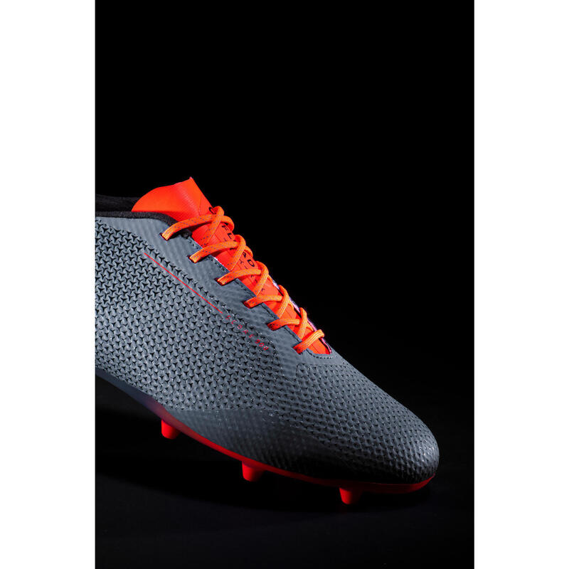 Rugbyschuhe Score 900 FG geformte Stollen trockener Boden Herren grau/orange