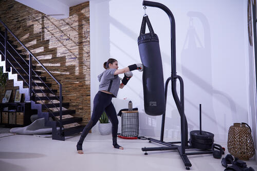 Sac De Frappe 500 Strike Kick Boxing Noir Pour Les Clubs Et Collectivites Decathlon Pro