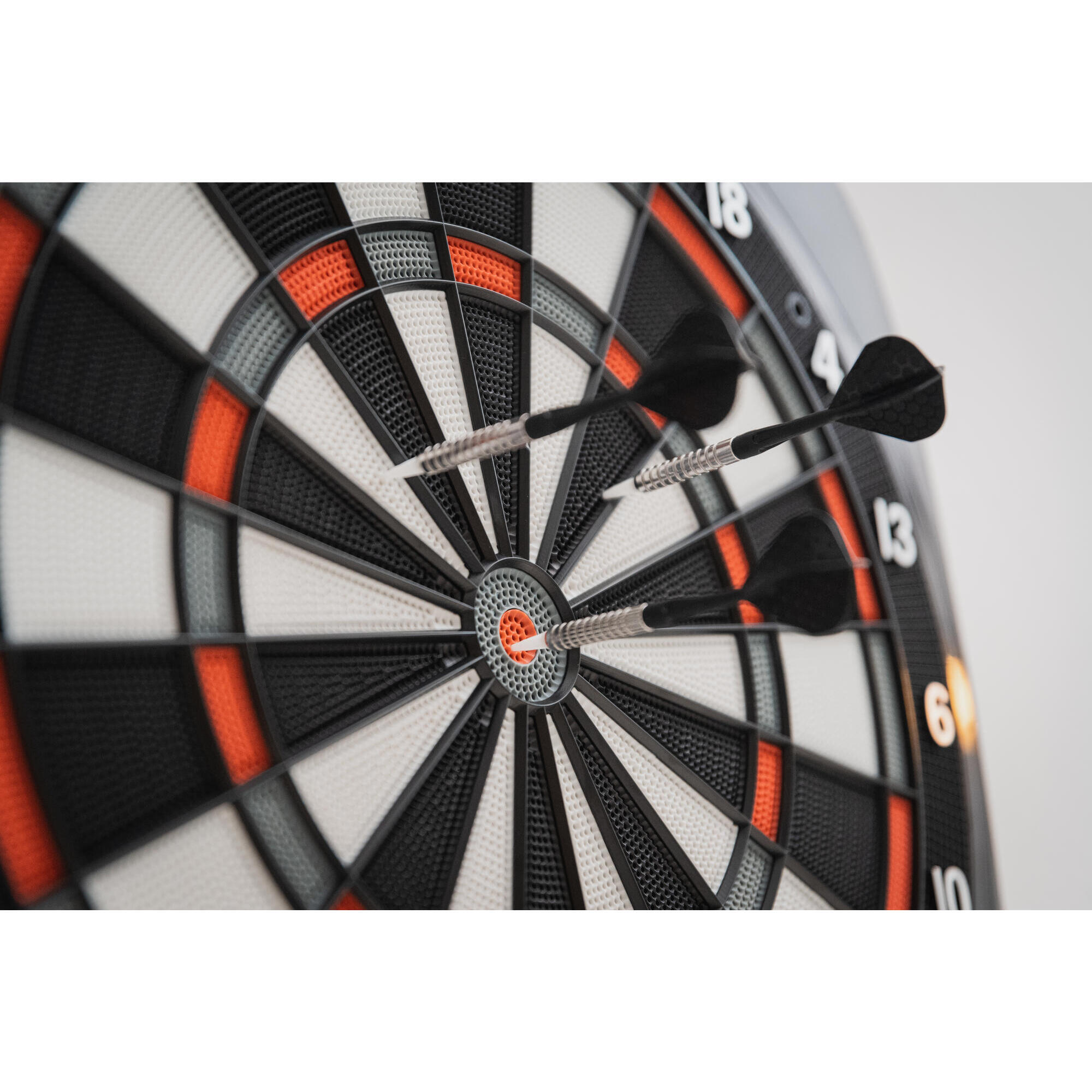 ED 900 CONNECTED ELECTRONIC DARTBOARD