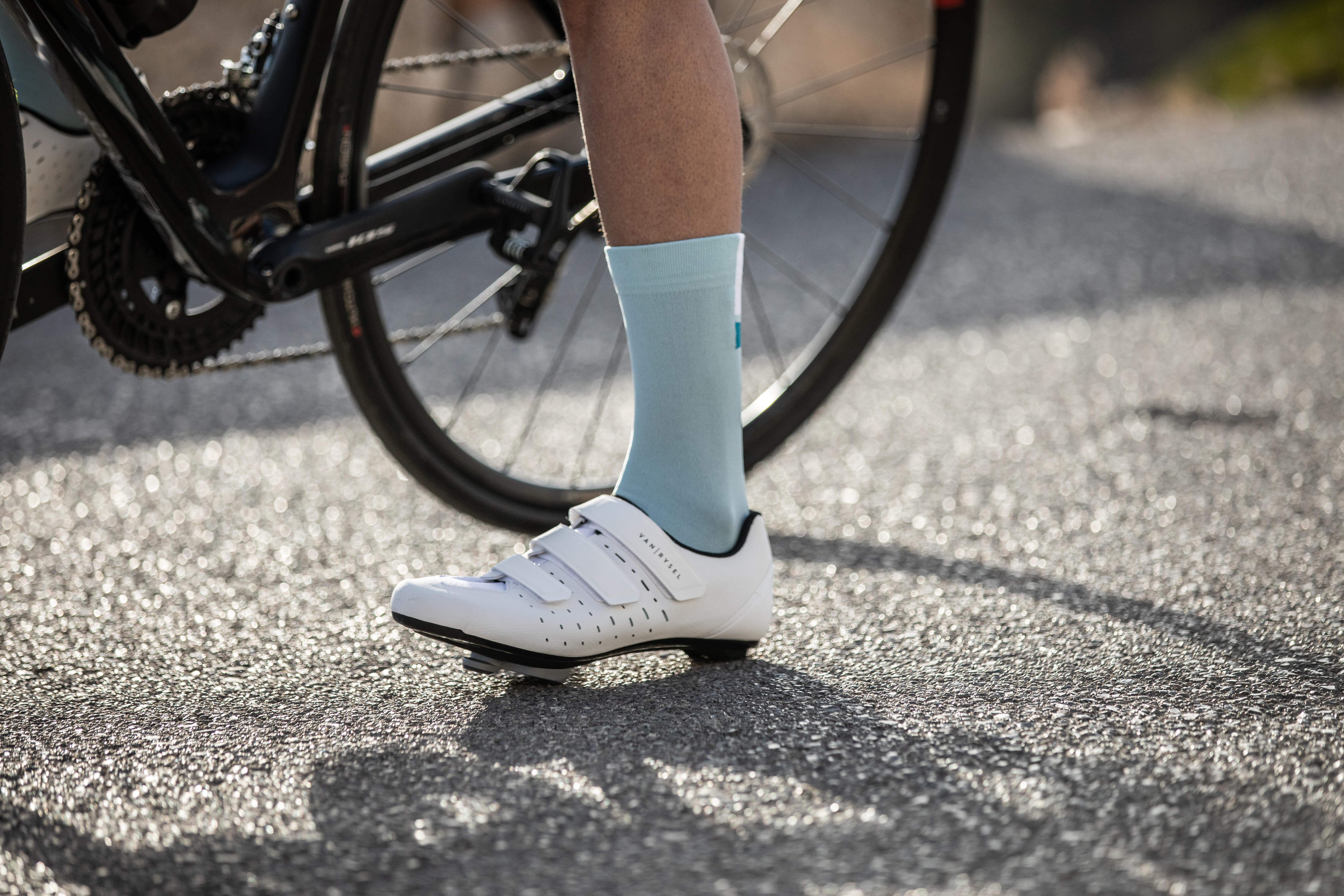 Road Biking Shoes - Road 100 White - Snow white - Van rysel