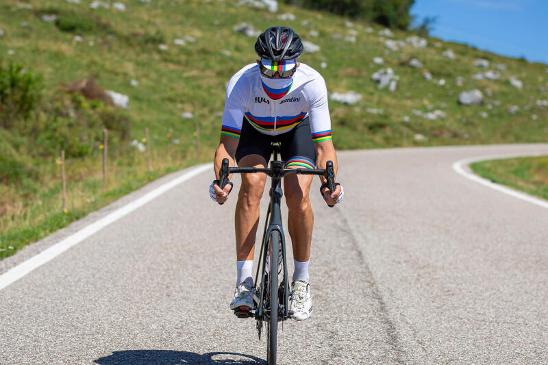 Komin na szyję do jazdy rowerem szosowym Santini UCI Rainbow