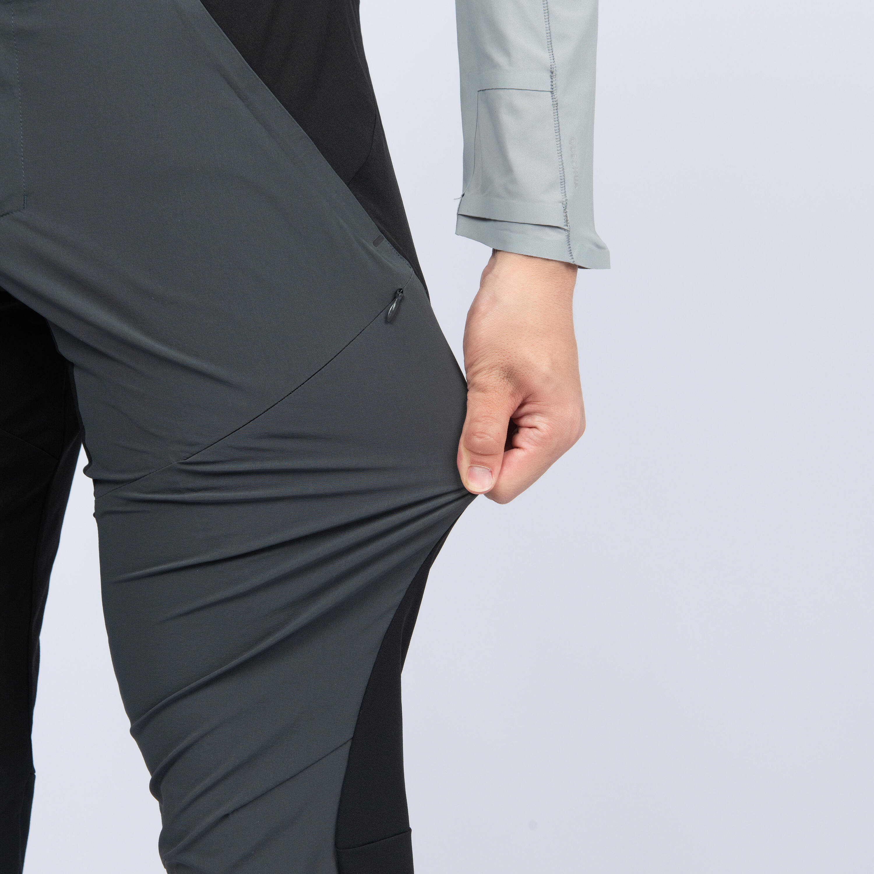 Men Dry Fit Stretchable Reinforced Hiking Pant Black - MH500 -  3