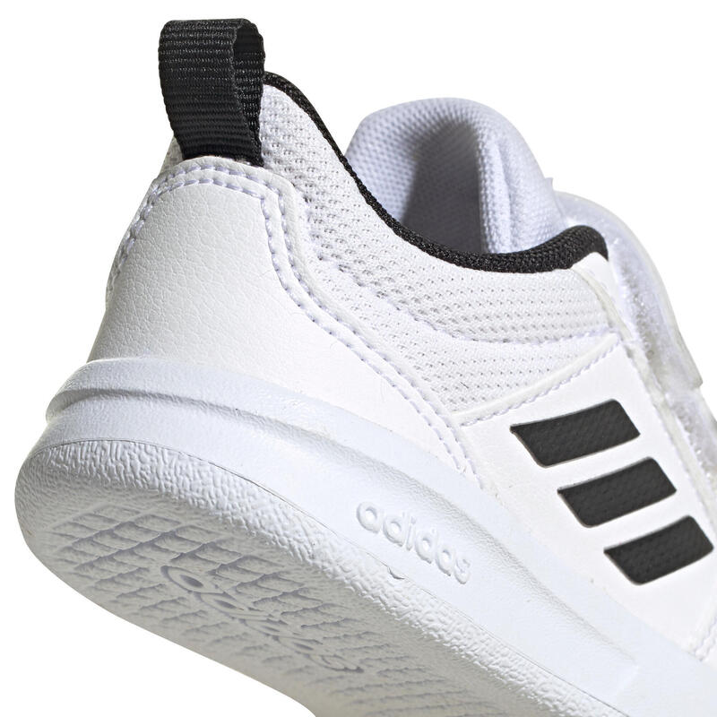 Scarpe da ginnastica Adidas baby TENSAUR bianco-nero dal 20 al 27