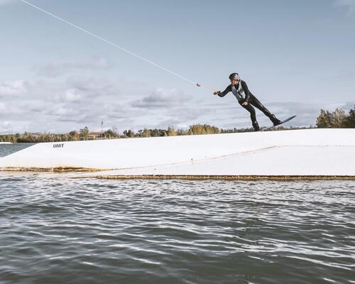 Comment se lever en wakeboard ?