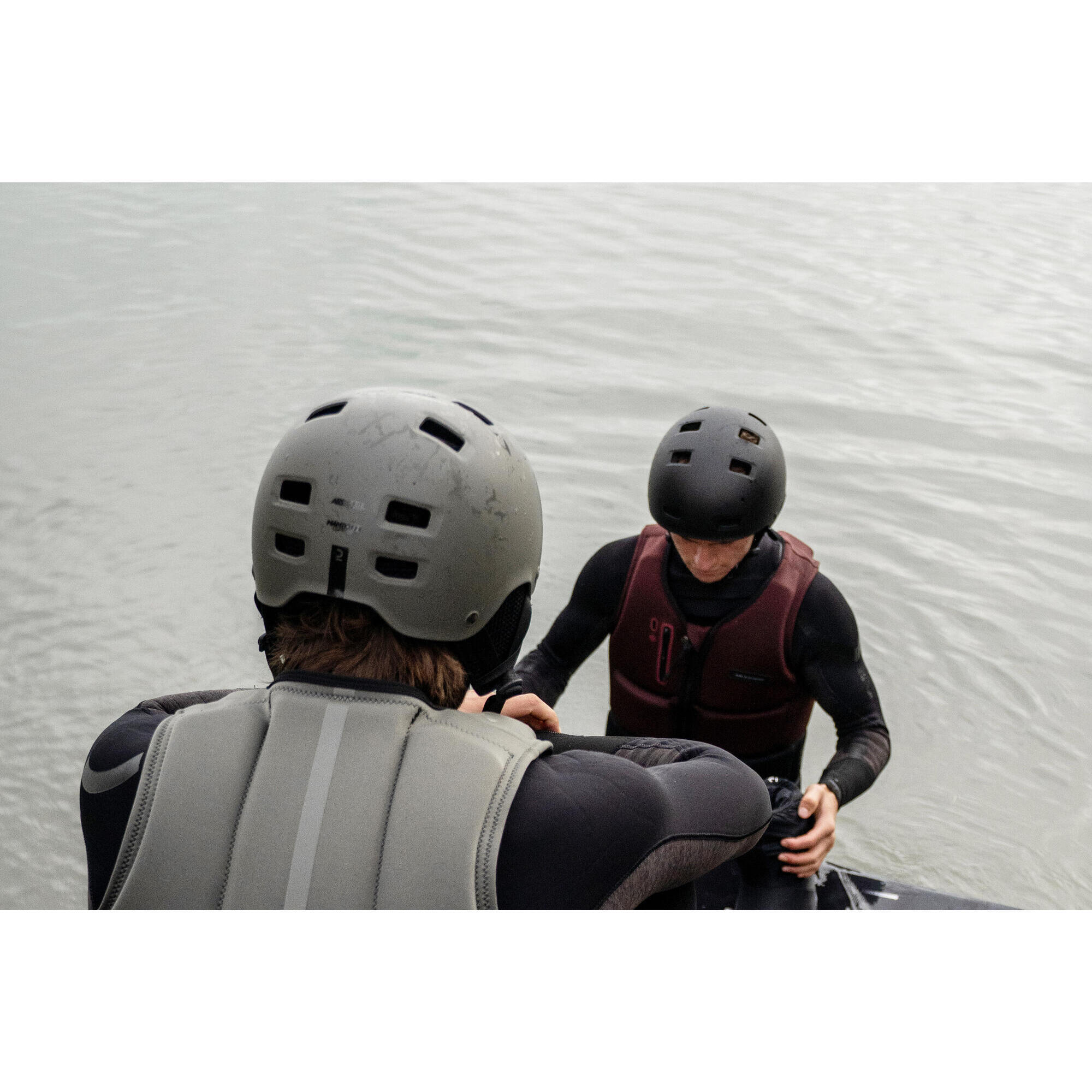 Casco Kite / Wakeboard / Wingfoil - 500 Nero