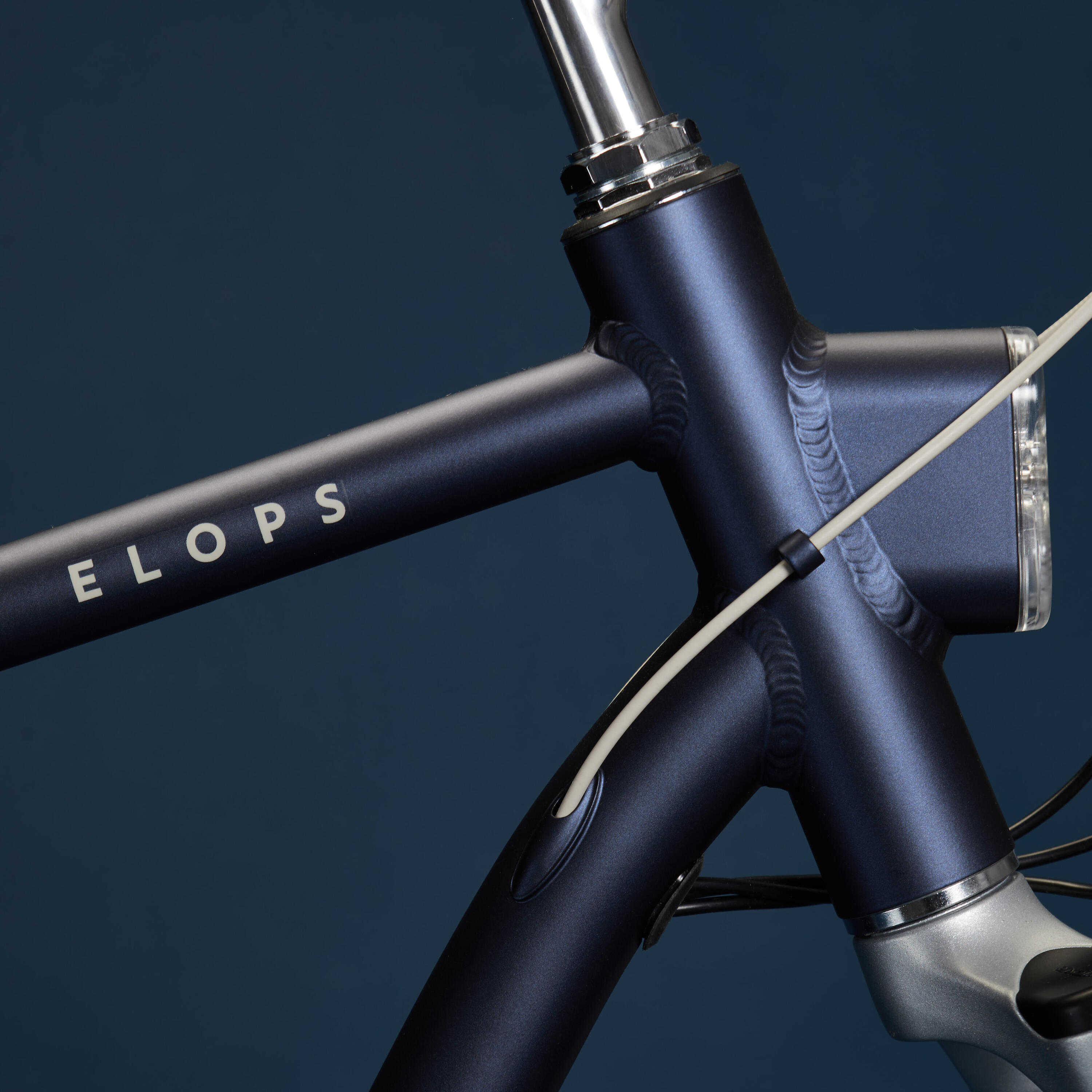 Elektrische stadsfiets Elops 900 hoog frame marineblauw 39/45
